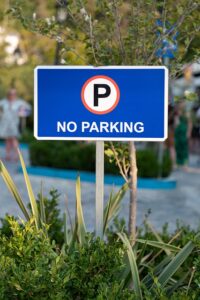 No parking sign to illustrate article about parked domain names